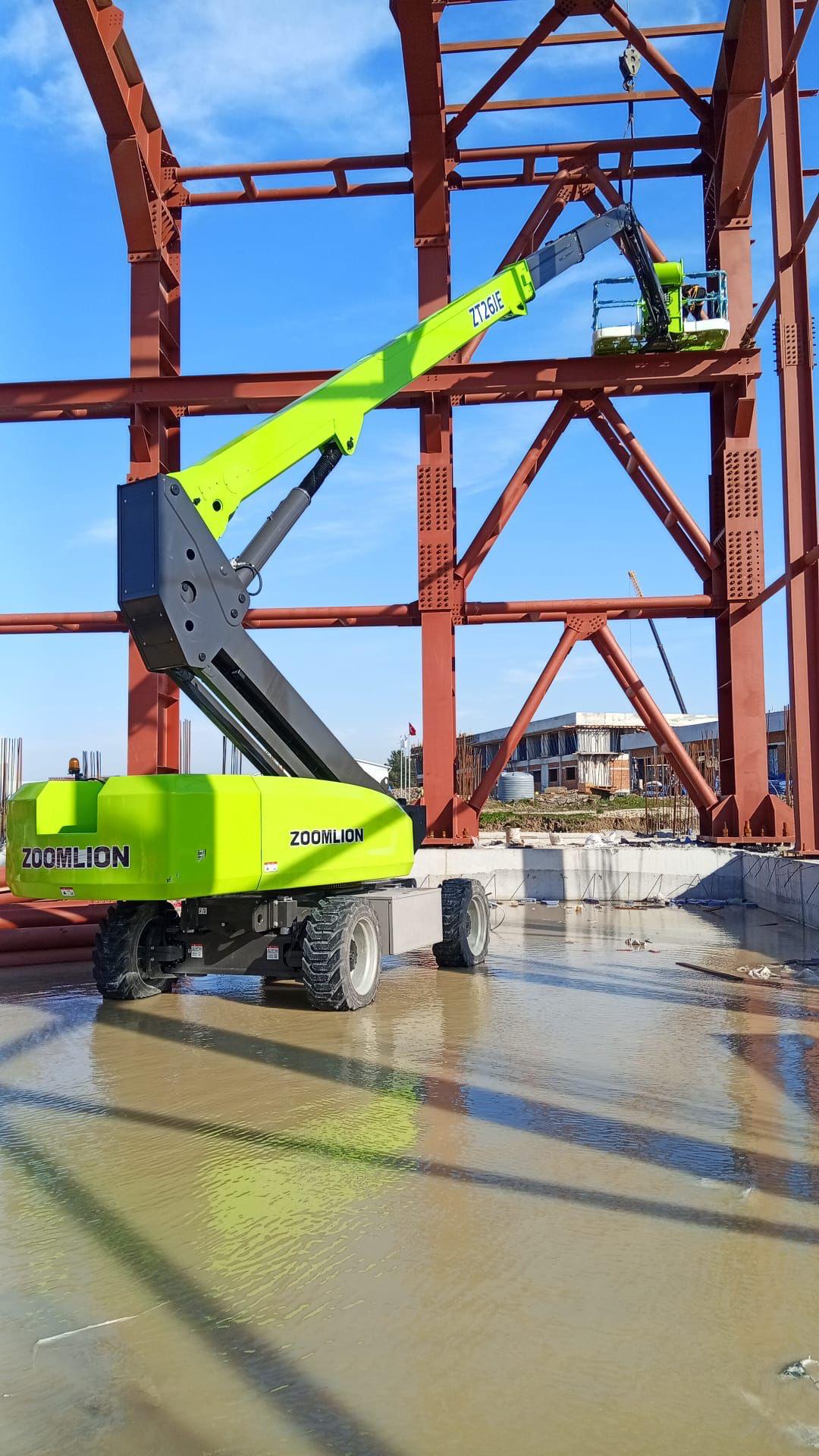 28 Metre Eklemli Platform